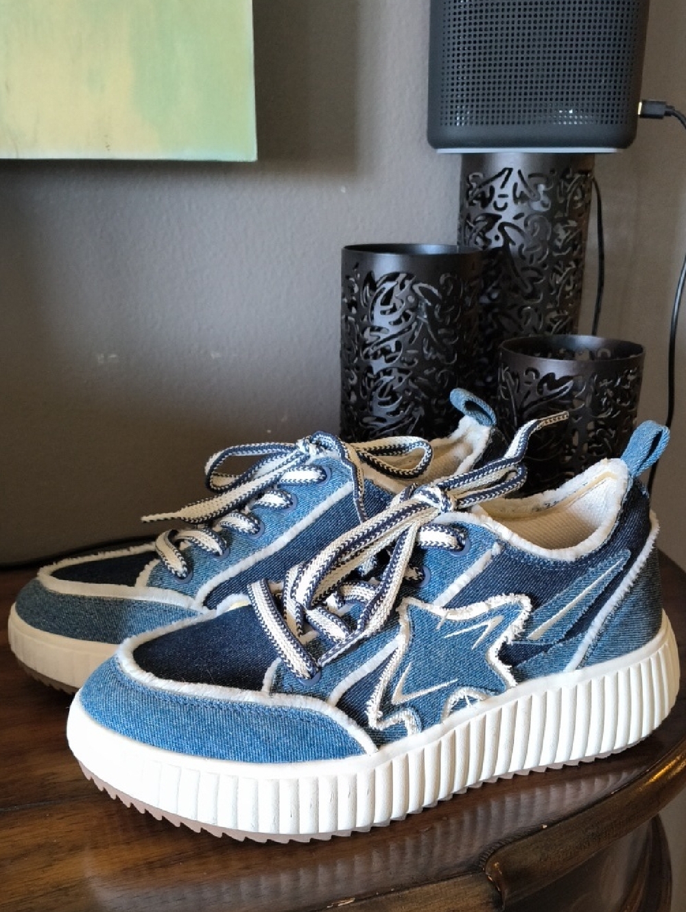 Dream Pairs Denim Blue Star Lace-Up Platform Sneakers
